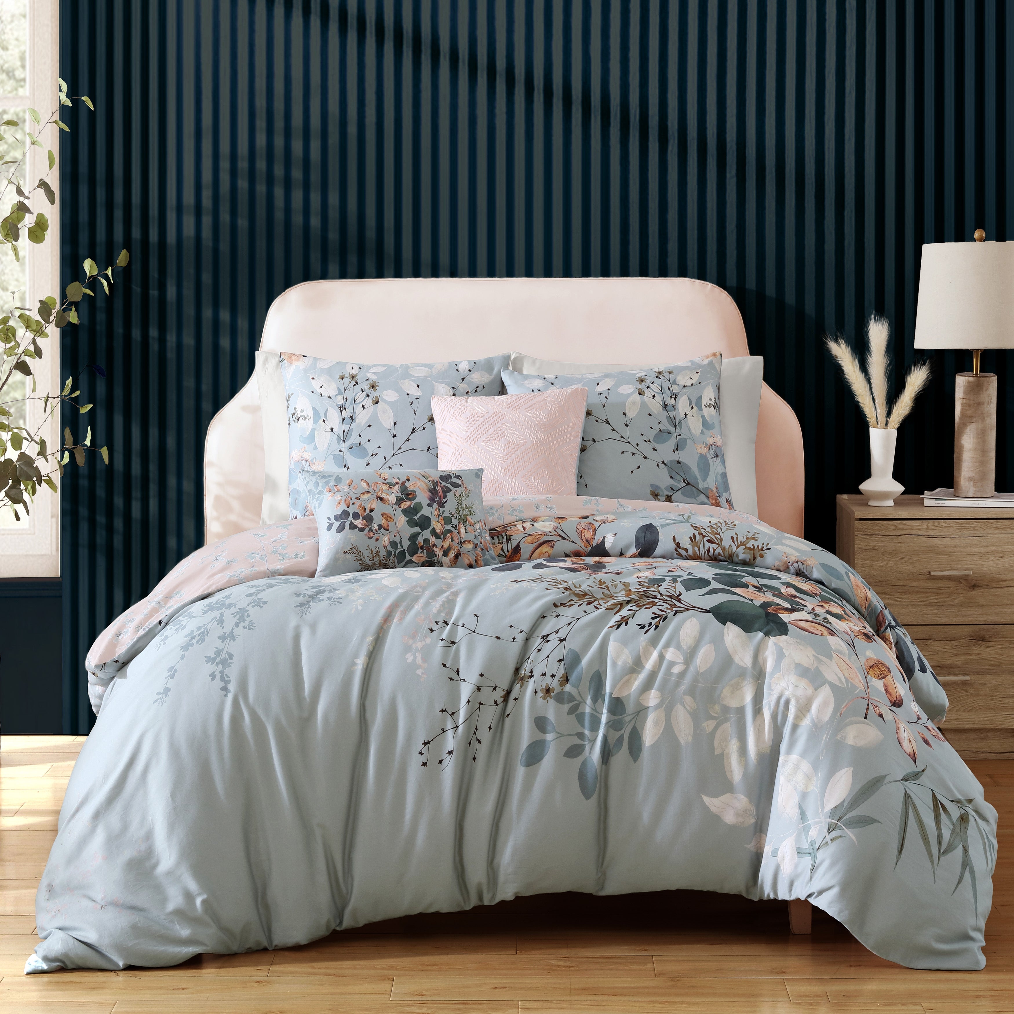 Bebe comforter online